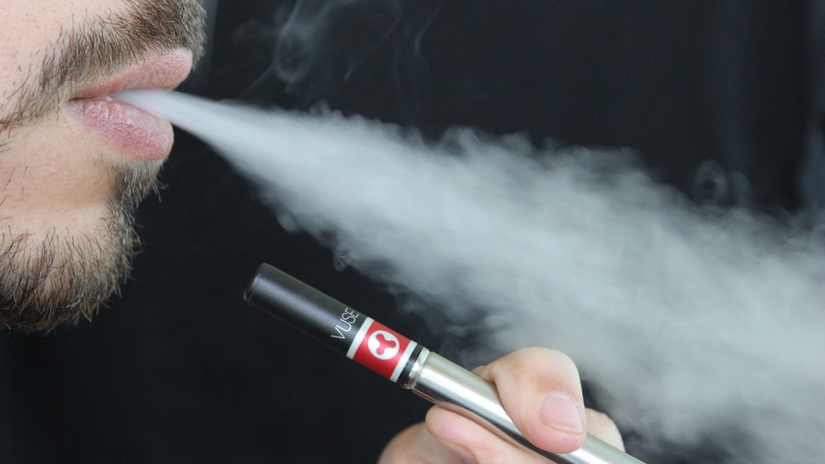 Cigarette électronique : est-il possible d'avoir de la vapeur colorée ?