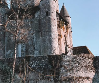 Visitez Provins, la cité médiévale qui vous transporte dans le temps !