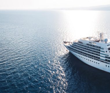 Luxure maritime : le bateau de croisière de tous les excès